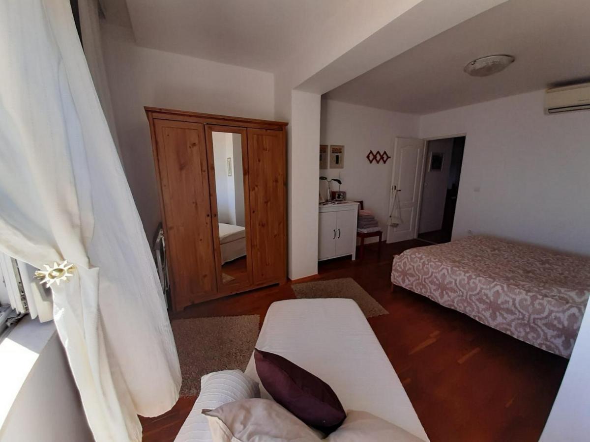 Dubravka Apartment *